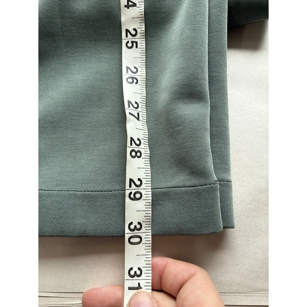lululemon becalm mid-rise wide-leg pant Sz 12 Green Has Slight Wear On Pockets